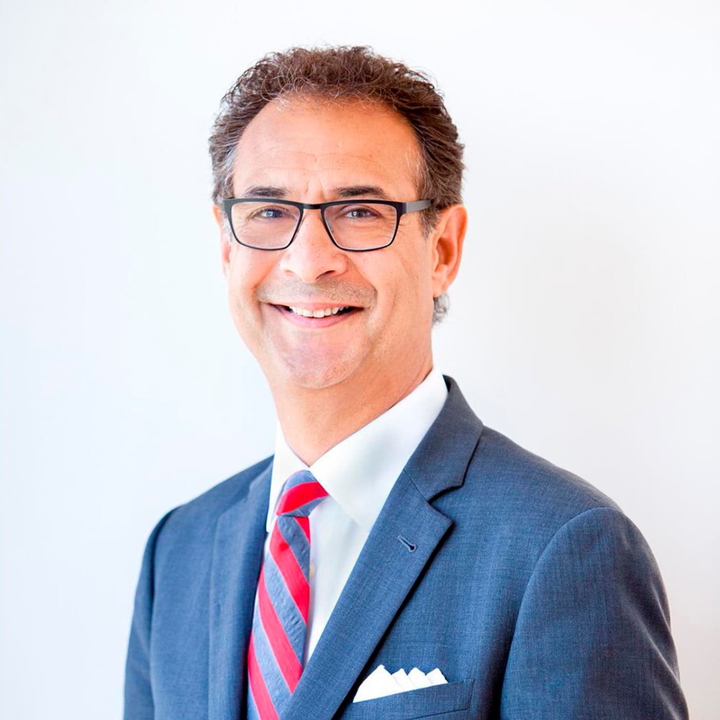 EP286: Advice for Health Systems in the Face of Consumerism and Value-based Contracts, With John Rodis, MD, MBA