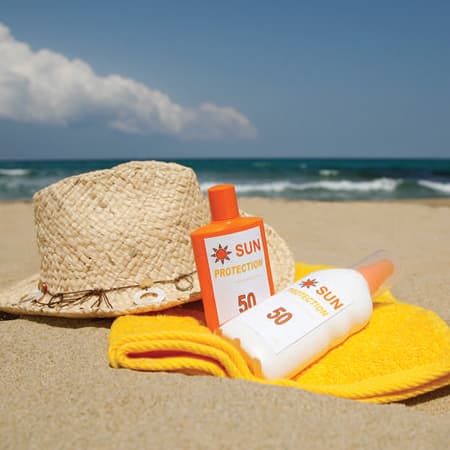 Risk Uncertain From Sunscreen Ingredients in Blood